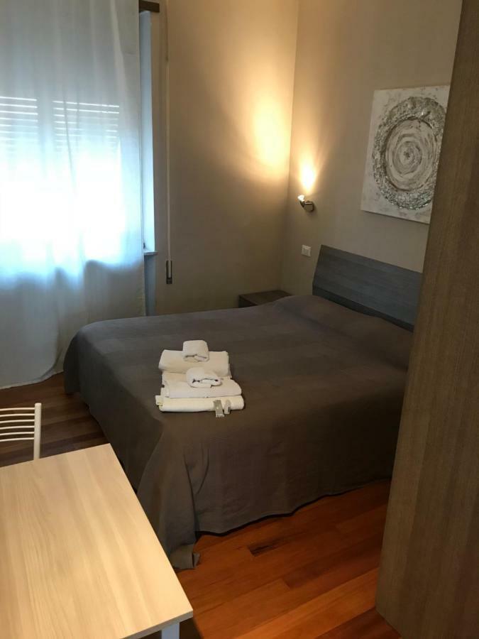 Room 14 โรม ภายนอก รูปภาพ