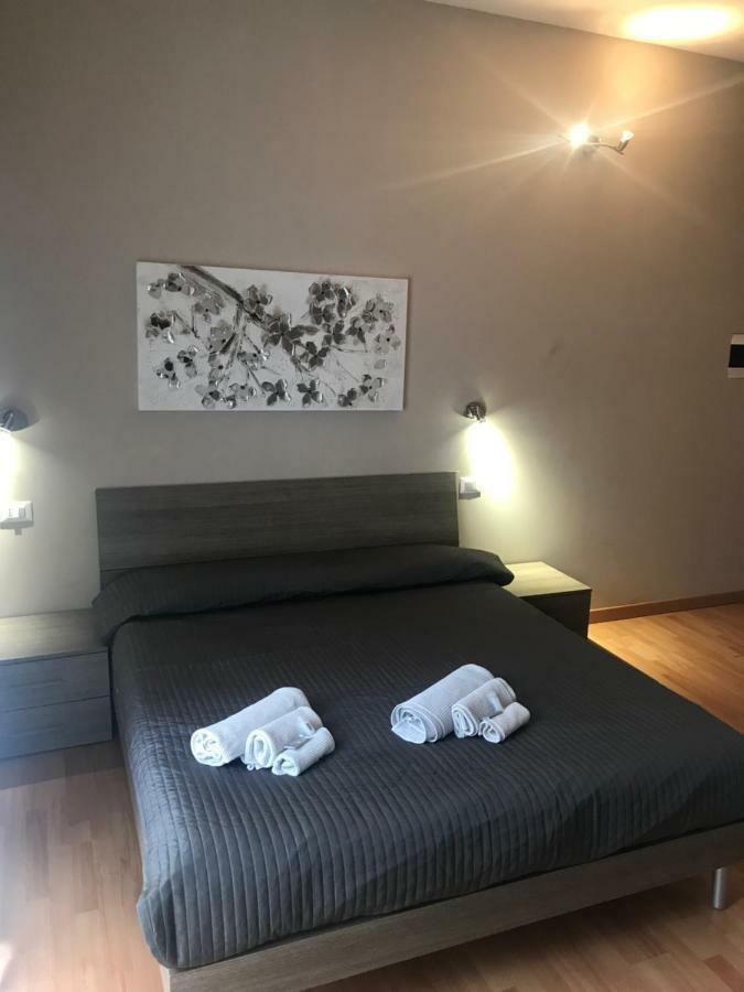 Room 14 โรม ภายนอก รูปภาพ